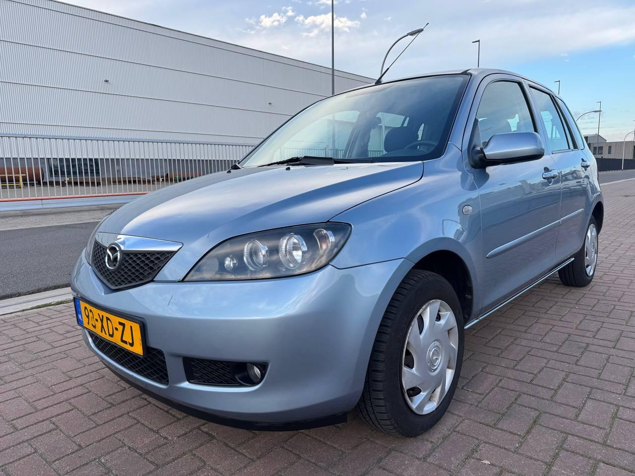 Mazda 2 - 1.4 Touring /Automaat/Airco/NAP/Nieuwe APK - AutoWereld.nl