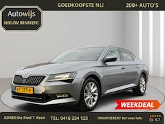 Skoda Superb - 1.4 TSI ACT Style Business|LED|Trekhaak|PDC|NAVI|STOELVERWARMING
