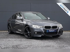 BMW 3-serie - 320i Aut. Model M Sport Shadow Navi Harman 19''