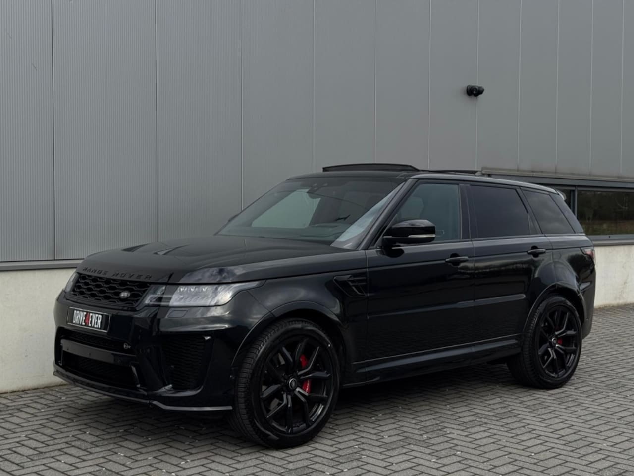 Land Rover Range Rover Sport - P575 SVR Carb. Ed. - AutoWereld.nl