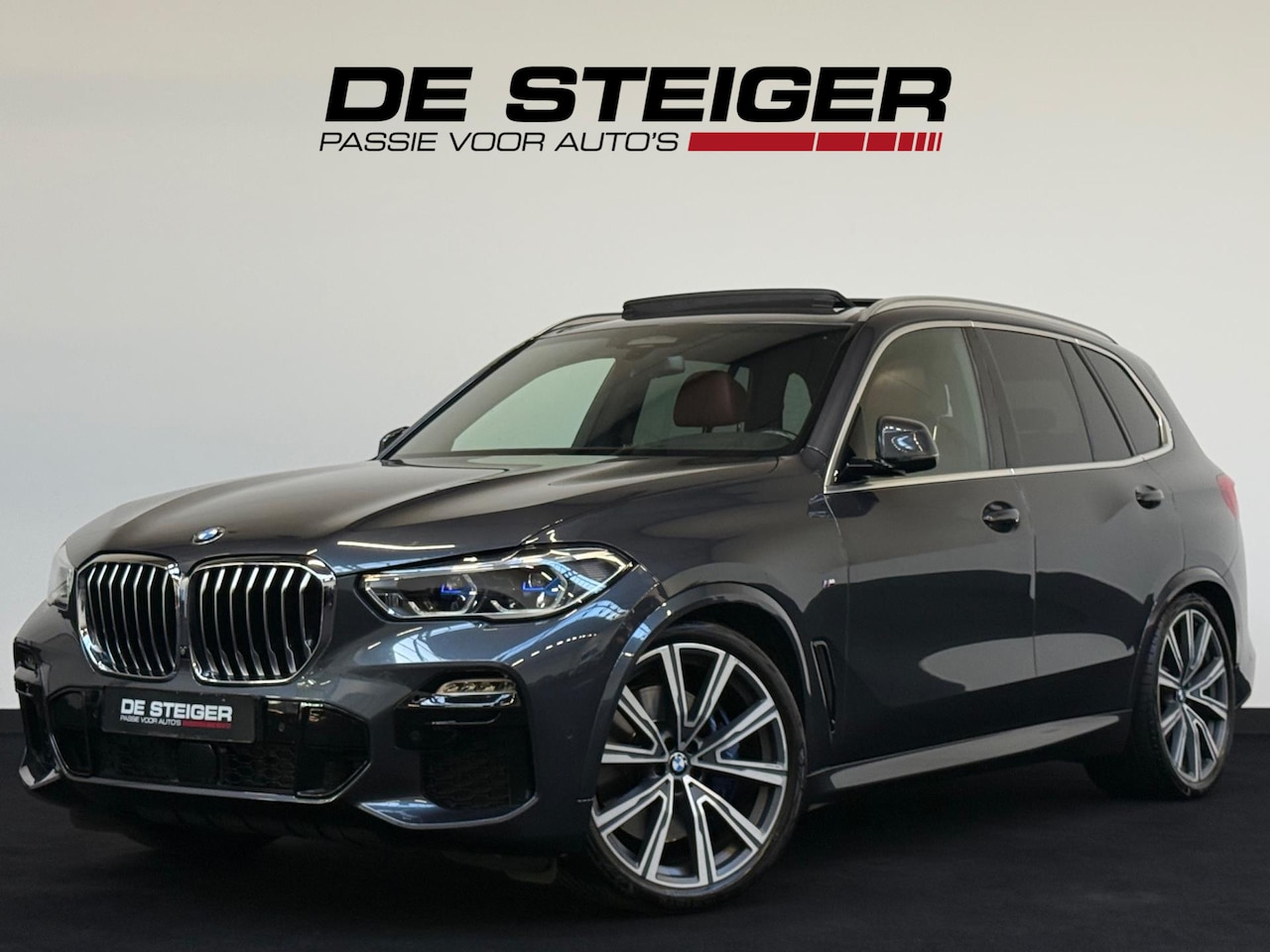 BMW X5 - XDrive40i High Executive M Sport Pano Skylounge Memory Luchtvering - AutoWereld.nl