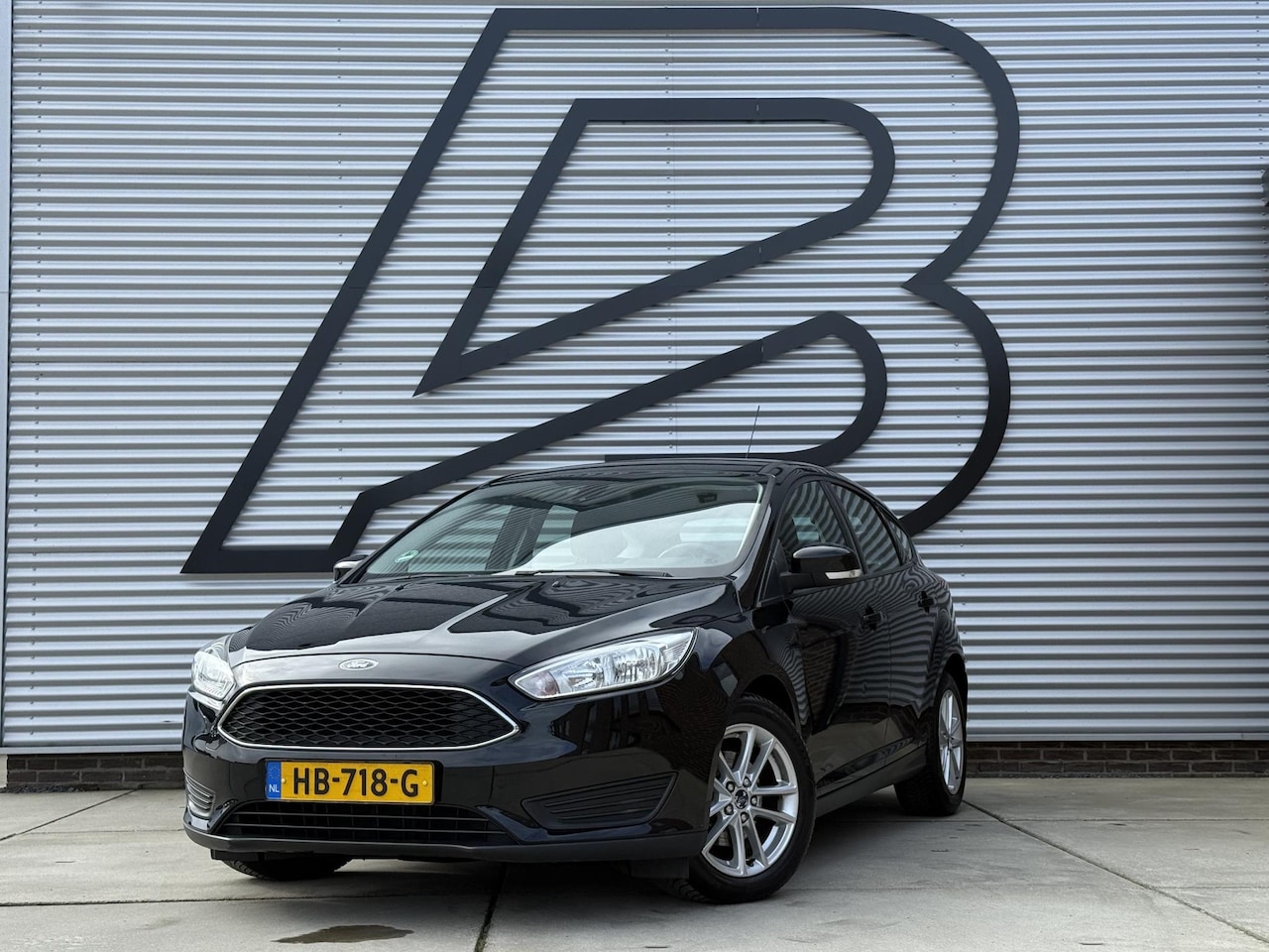 Ford Focus - 1.0 Trend Edition Navi|Airco|Cruise|PDC|LM Velgen|N.A.P|APK tot 08-2026 - AutoWereld.nl