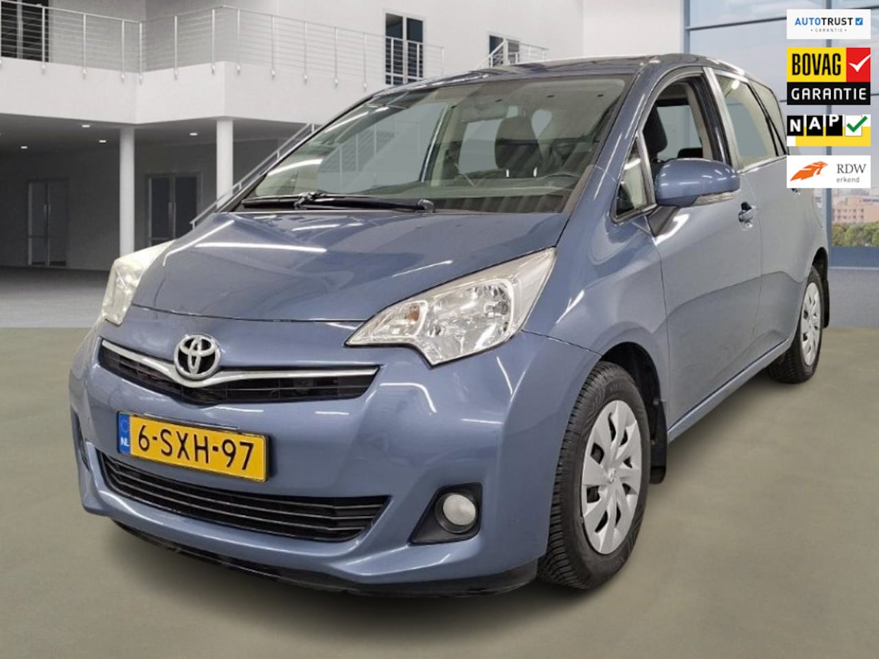 Toyota Verso S - 1.3 VVT-i Aspiration Automaat 38.000 km +NAP NL-auto - AutoWereld.nl