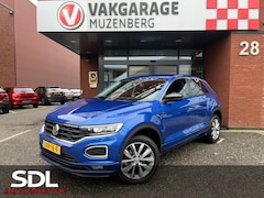 Volkswagen T-Roc - 1.5 TSI Sport Business R-Line // NAVI // CAMERA // APPLE CARPLAY- ANDROID AUTO // ELEK. AC