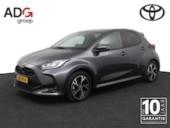 Toyota Yaris - 1.5 Hybrid 115 Dynamic | Stuur en stoel verwarming | Parkeersensoren |