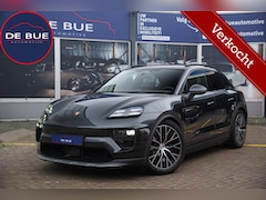 Porsche Macan - 4 E 100 kWh|1 Eig.|Org NL NAP|BTW|Luchtvering|Sportchrono|BOSE|360|ClubLeder|Dealer Onderh