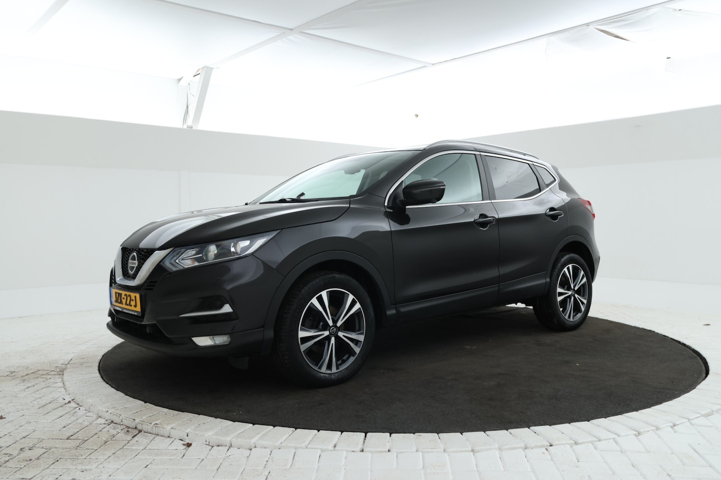 Nissan Qashqai - 1.5 dCi Business Edition Automaat, Climate, Trekhaak! - AutoWereld.nl