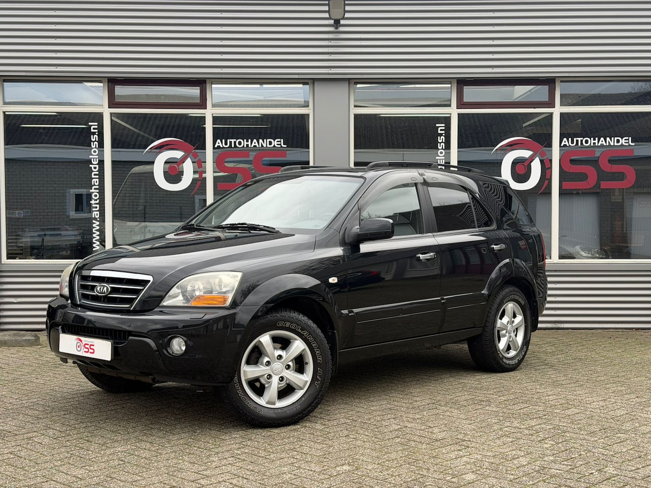 Kia Sorento - 3.3 V6 X-clusive fulltime 4wd | 4x4 V6 AUTOMAAT AIRCO CRUISE TREKHAAK | - AutoWereld.nl