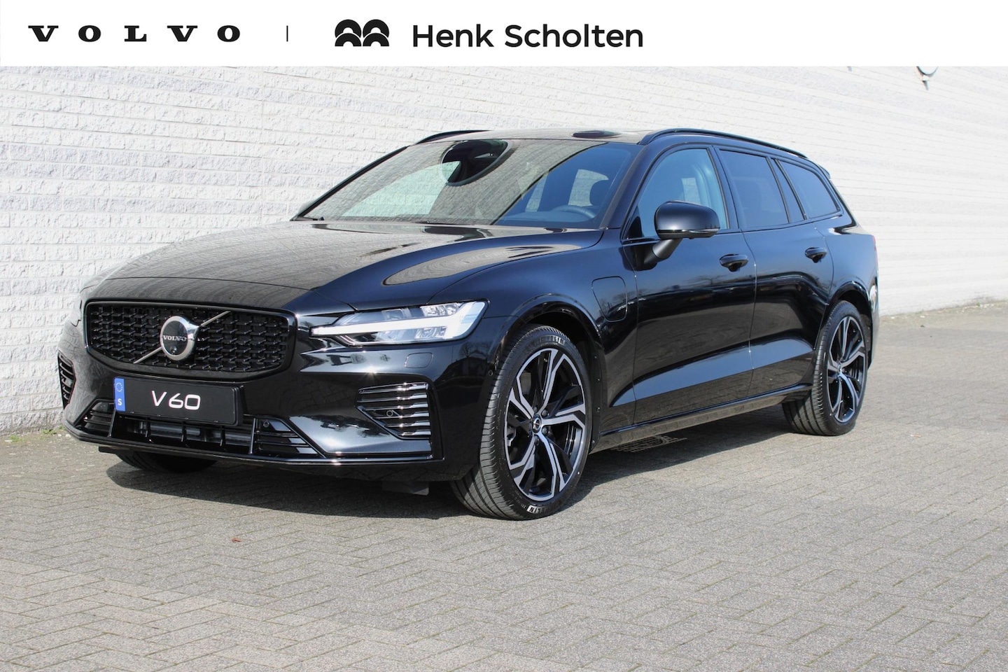 Volvo V60 - 2.0 T8 Plug-in hybrid AWD Ultra Perf. Ed. Dark | Nappa leder Charcoal | Polestar Engineere - AutoWereld.nl
