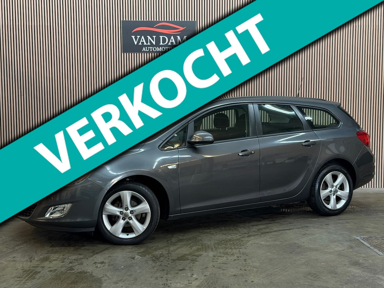Opel Astra Sports Tourer - 1.4 Edition 2011 NAP CRUISE AIRCO - AutoWereld.nl