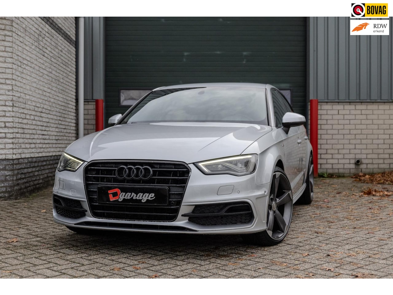 Audi A3 Sportback - 1.8 TFSI 3x S line, leer/alcantara, Xenon - AutoWereld.nl