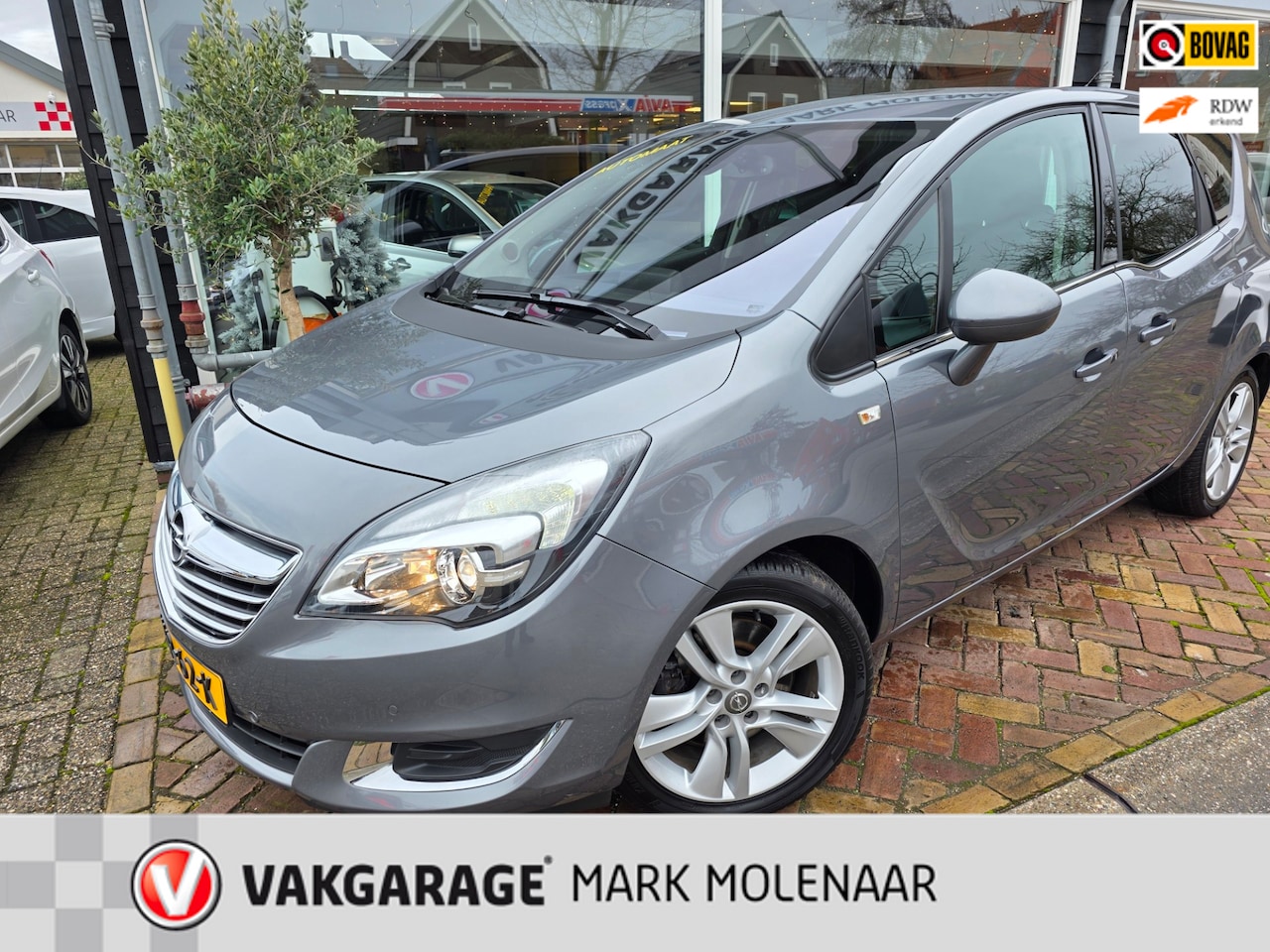 Opel Meriva - 1.4 Turbo Cosmo 1.4 Turbo Cosmo,automaat,trekhaak,stoel/stuurverwarmd - AutoWereld.nl