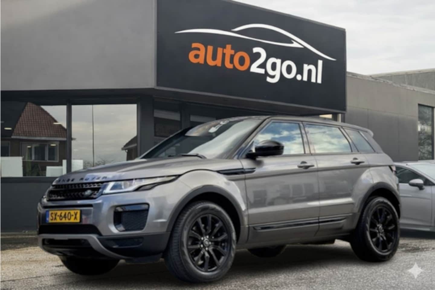 Land Rover Range Rover Evoque - 2.0 TD4 URBAN SERIES PURE PANODAK LEDER NAVI CAMERA AIRCO LED LMV PDC - AutoWereld.nl