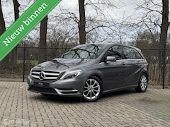 Mercedes-Benz B-klasse - 250 Prestige/NW APK/TRKHK/XENON/LMV/CAMERA