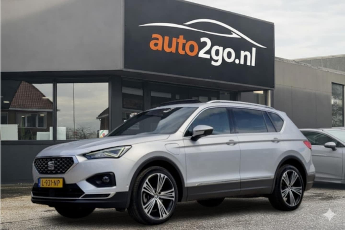 SEAT Tarraco - 1.4 TSI AUT6 E-HYBRID PHEV XCELLENCE. PANODAK VOL-LEDER 20 INCH-LMV NAVI CAMERA DIGI-DASH - AutoWereld.nl