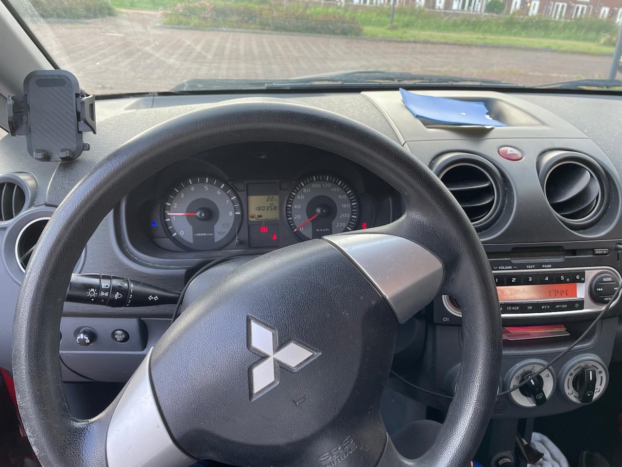 Mitsubishi Colt - 1.1 Edition One - AutoWereld.nl