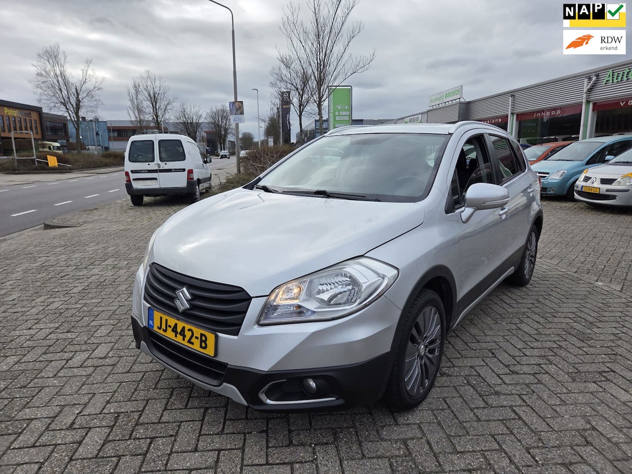 Suzuki SX4 S-Cross - 1.6 Exclusive|NAP|PANODAK|KEYLESS|PDC| - AutoWereld.nl