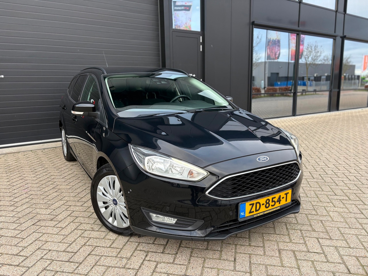 Ford Focus Wagon - 1.5 TDCI Titanium Edition 1.5 TDCI Titanium Edition - AutoWereld.nl