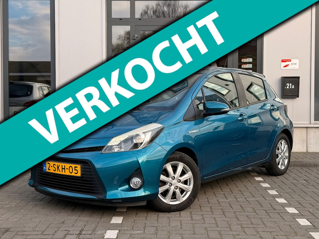 Toyota Yaris - 1.5 Full Hybrid Aspiration|Camera|Led - AutoWereld.nl