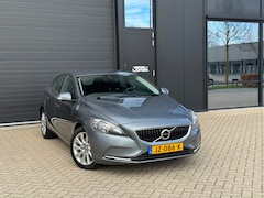 Volvo V40 - 2.0 D2 Nordic+ (bj 2016) NAVi|PARKSENSOR|120Pk|LMV|FACELIFT