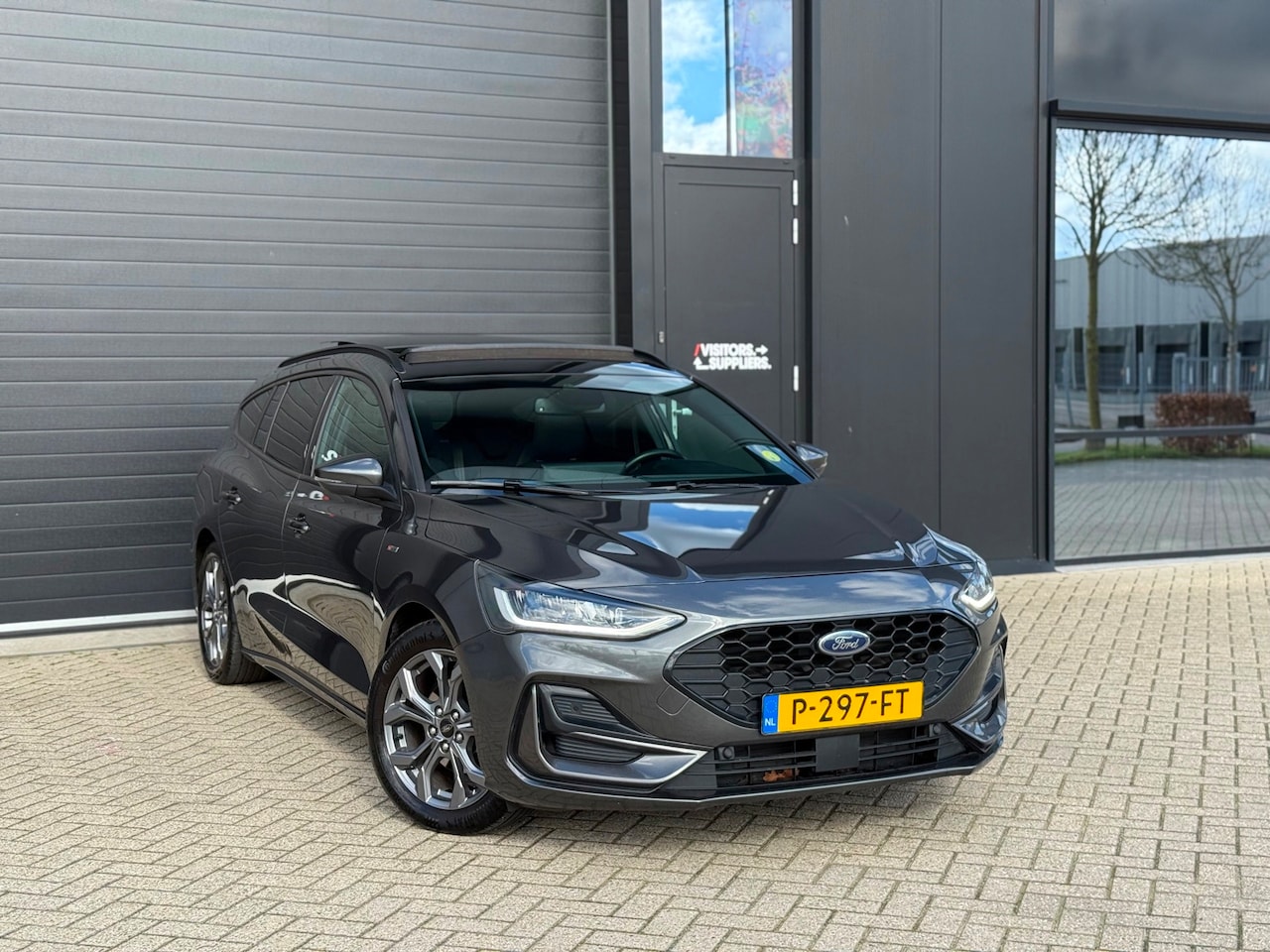 Ford Focus Wagon - 1.5 EcoBlue ST Line X (bj 2022) AUTOMAAT|PANO|VIRTUAL|VOL - AutoWereld.nl