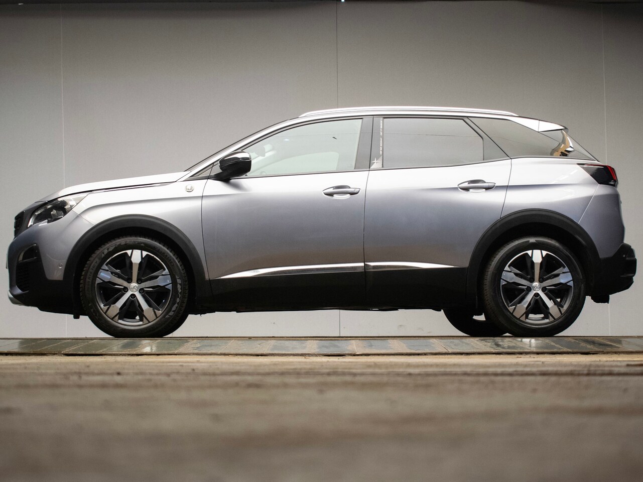 Peugeot 3008 - 1.2 PureTech Crossway Premium Sport (APPLE CARPLAY,NAVI,CAMERA,360 VIEW,CLIMATE,CRUISE,GET - AutoWereld.nl