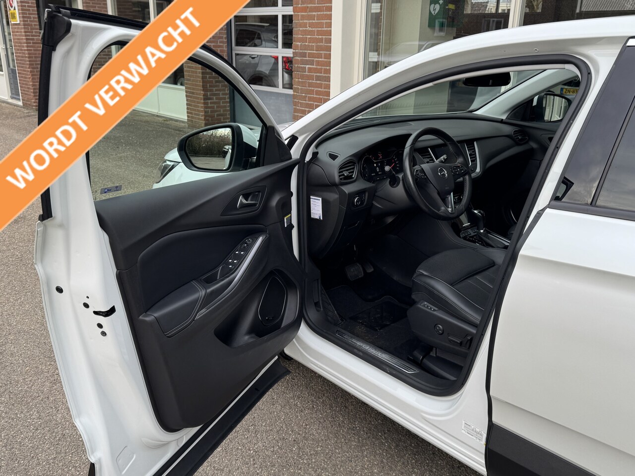 Opel Grandland X - 1.2 Turbo Innovation Automaat, 130 Pk, Airco/ECC, Navigatie, Trekhaak, - AutoWereld.nl