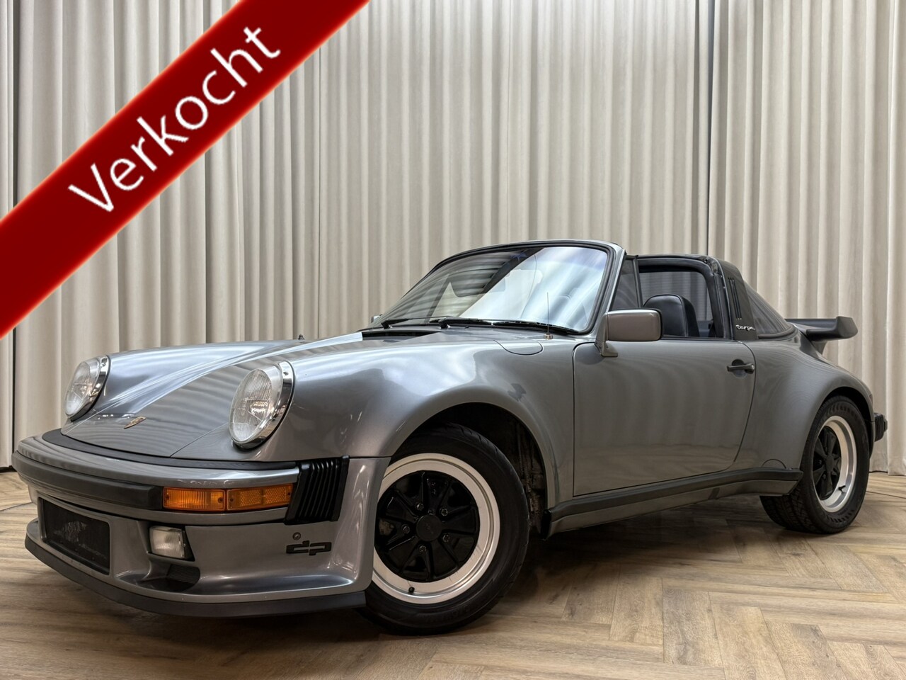 Porsche 911 Targa - 3.0 / M491 Turbo Look / DP Motorsport / Matching Numbers / Sonderwunsch / Fuchs / 1981 - AutoWereld.nl
