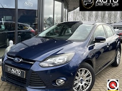 Ford Focus - 1.6 EcoBoost Titanium 182PK | Nette Staat | Trekhaak | 1500KG Trekgewicht | Navigatie | Cr