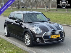 MINI Cooper - 1.5 Chili Business Navi Airco Sfeerverlichting