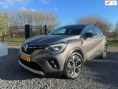 Renault Captur - 1.6 E-Tech Plug-in Hybrid 160 Intens / Camera / Ambient light /