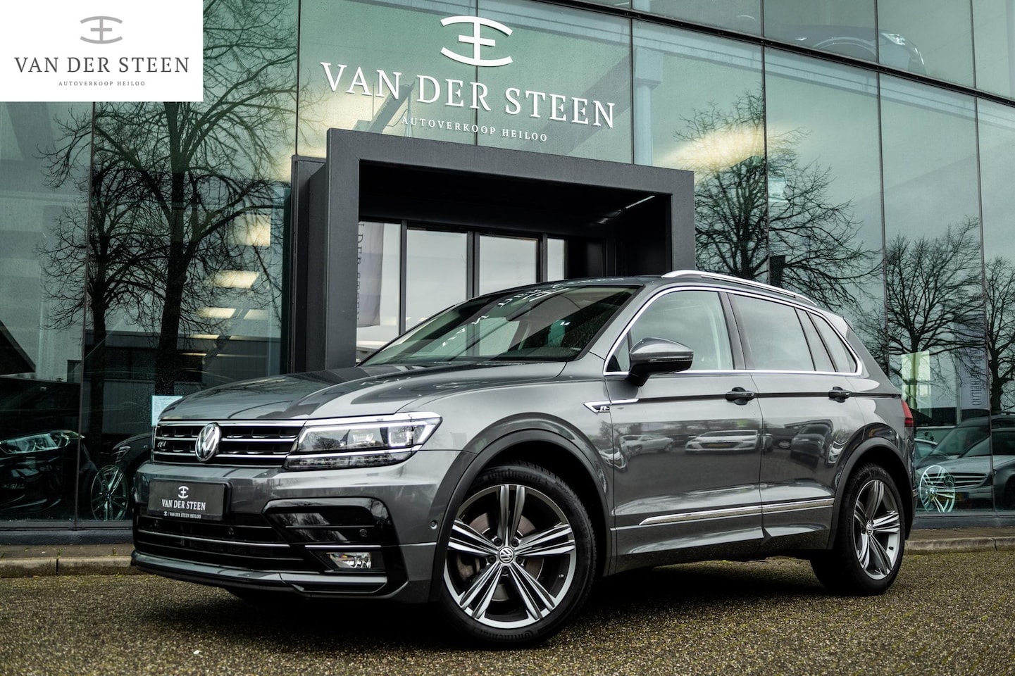 Volkswagen Tiguan - 2.0 TSI 4Motion Highline R Line | Pano | Massage | Adapt. Cruise - AutoWereld.nl
