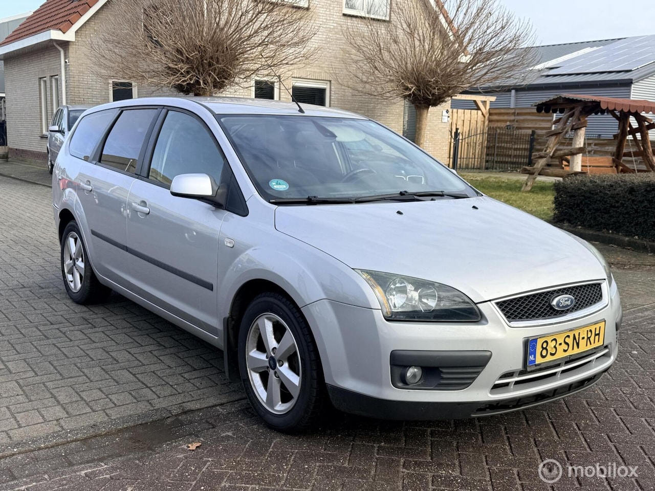 Ford Focus Wagon - 1.6-16V Futura 1.6-16V Futura - AutoWereld.nl