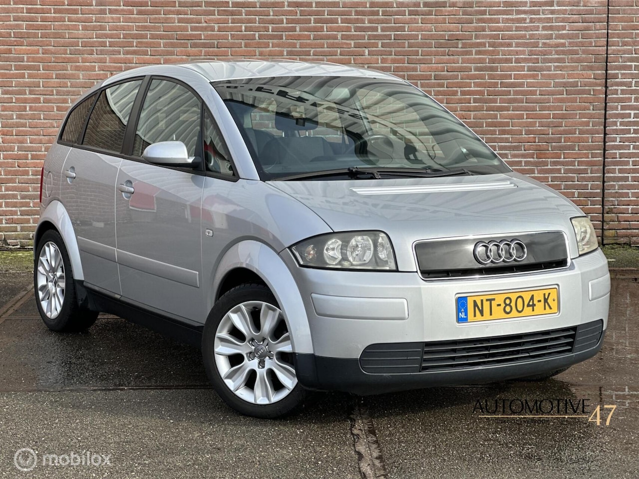 AUDI A2