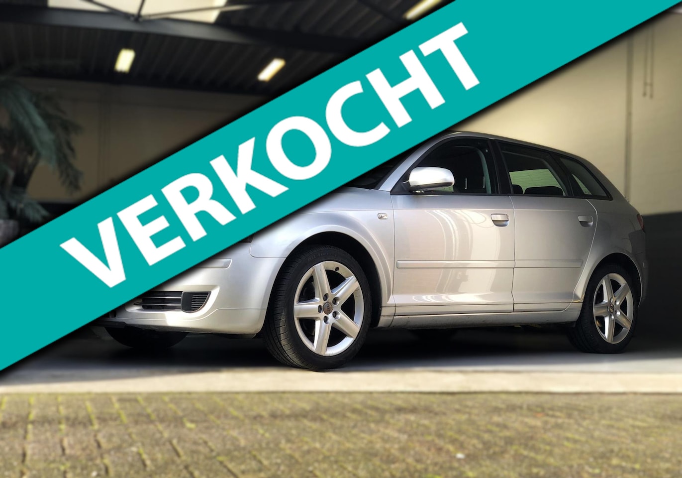 Audi A3 Sportback - 1.6 FSI/CRUISE/CLimate/Trekhaak - AutoWereld.nl