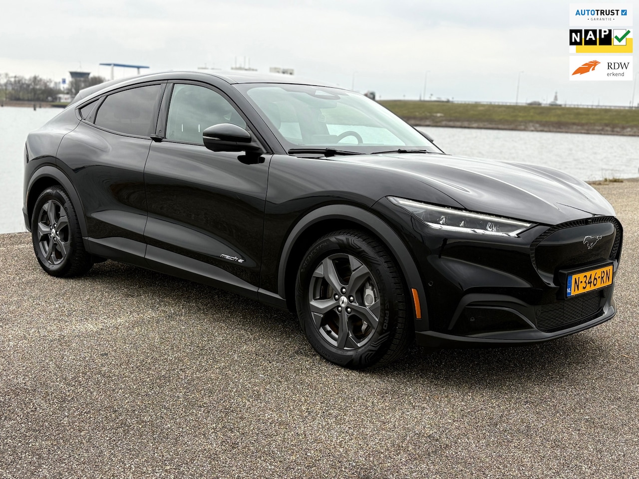 Ford Mustang Mach-E - RWD 75 kWh/Leer/Cam/NL/Vol Optie's - AutoWereld.nl