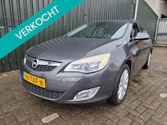 Opel Astra - 1.4 Turbo Cosmo