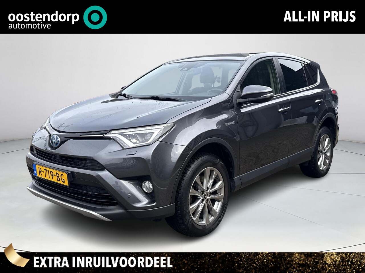 Toyota RAV4 - 2.5 Hybrid Style **NAVIGATIE/ PARKEERCAMERA/ STUURVERWARMING** - AutoWereld.nl