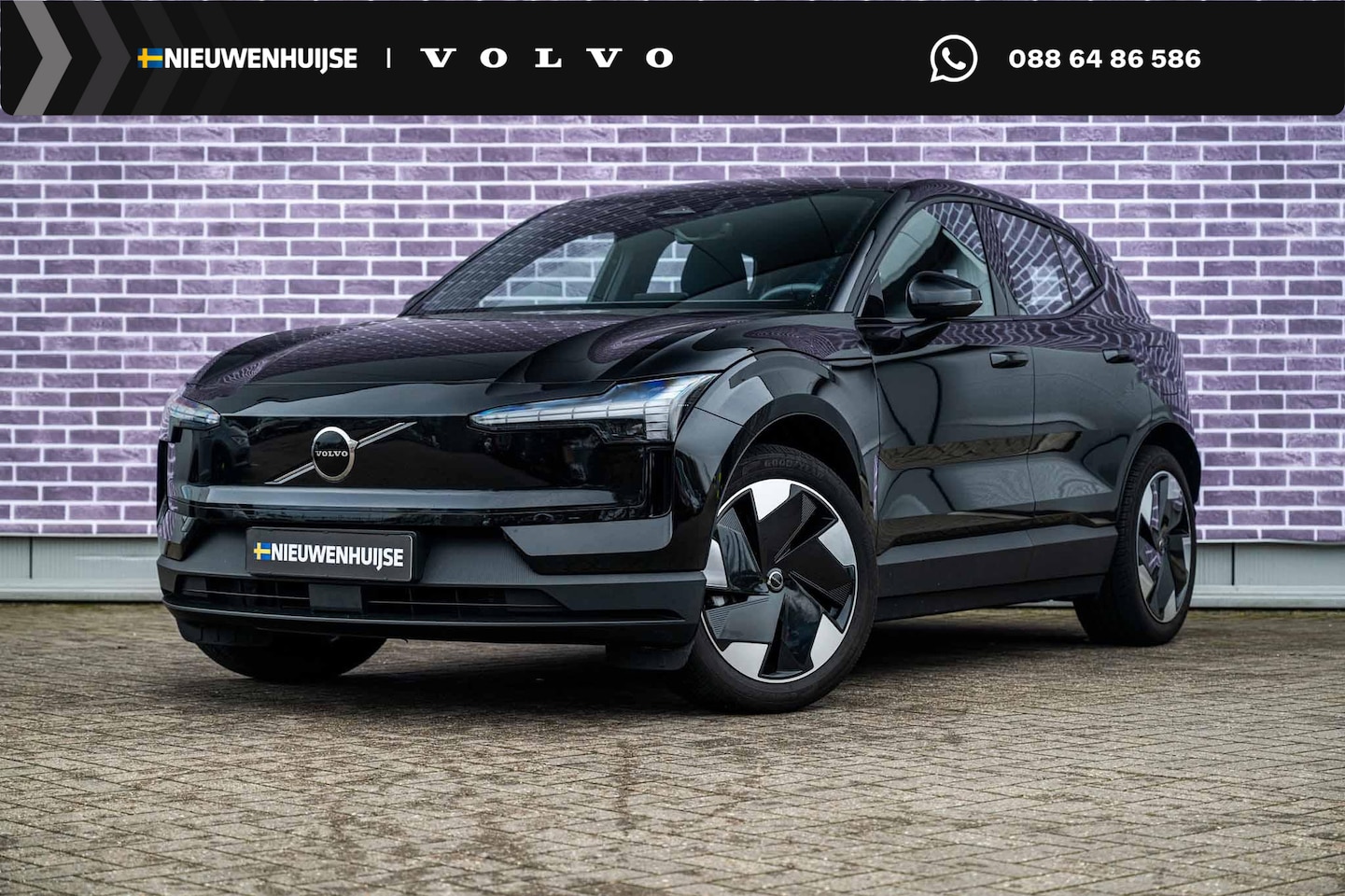Volvo EX30 - Single Motor Extended Range Plus 69 kWh | Trekhaak | Stoel en Stuurverwarming | Harman Kar - AutoWereld.nl