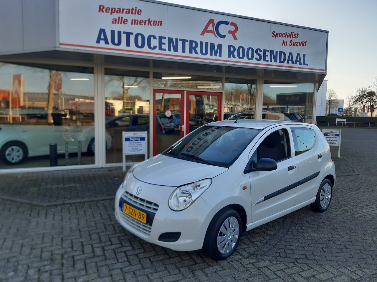 Suzuki Alto - 1.0 Comfort EASSS lage km stand - AutoWereld.nl
