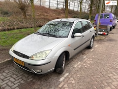 Ford Focus - 1.6-16V Futura