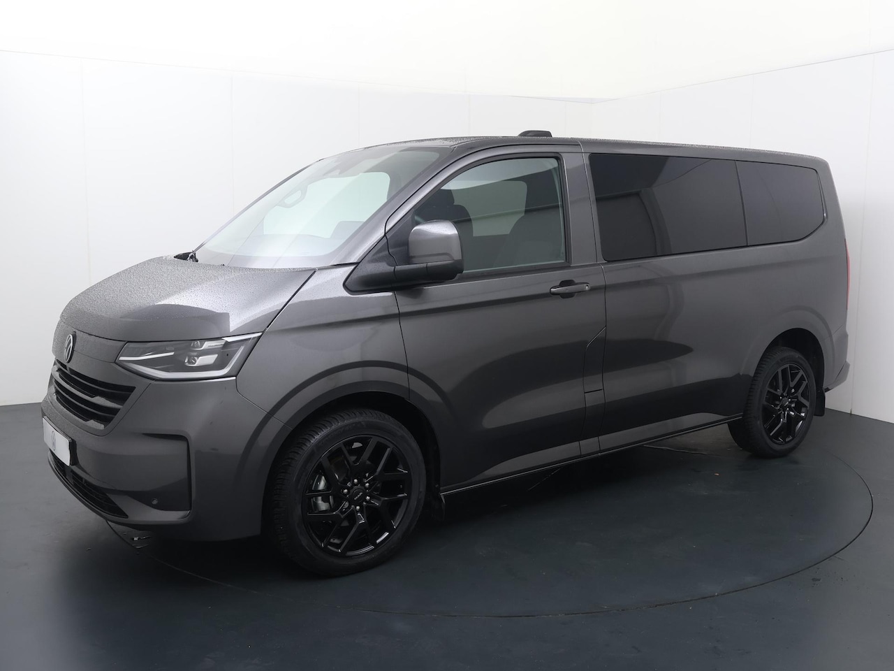 Volkswagen Transporter - 2.0 TDI L1H1 28 Bulli 150Pk Automaat 8-Traps | Dubbele Cabine | BPM-vrij | 5-Persoons Comf - AutoWereld.nl