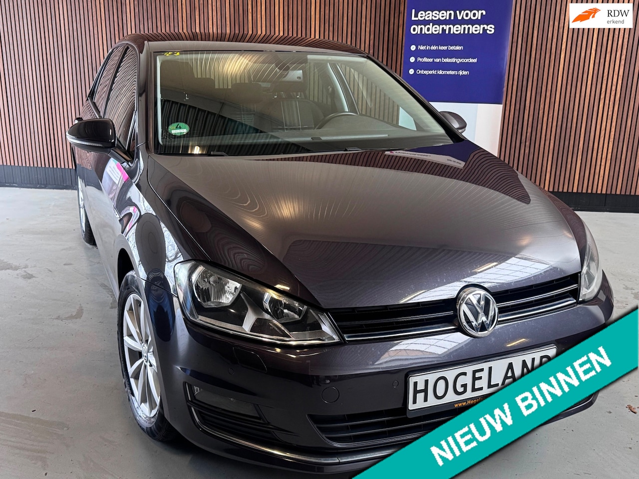 Volkswagen Golf - 1.2 TSI 110pk Comfortline Navi PDC Stoelverwarming Cruise Garantie - AutoWereld.nl