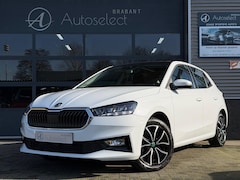 Skoda Fabia - 1.0 TSI Color Edition Pano Camera CarPlay