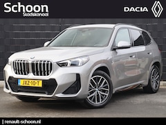 BMW X1 - sDrive18i M-sport Automaat | Sportstoelen | Camera | Stoelverwarming | Carplay | Elek. Kle