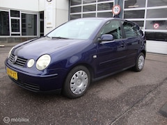 Volkswagen Polo - 1.4-16V Athene Automaat + Airco , nieuwe distributie enz enz