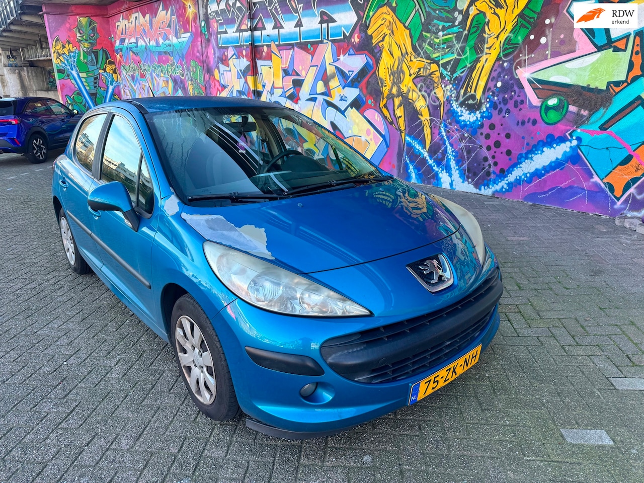Peugeot 207 - 1.4 VTi Cool 'n Blue airco trekhaak apk juli inruil koopje lak op motorkap en scherm eraf. - AutoWereld.nl