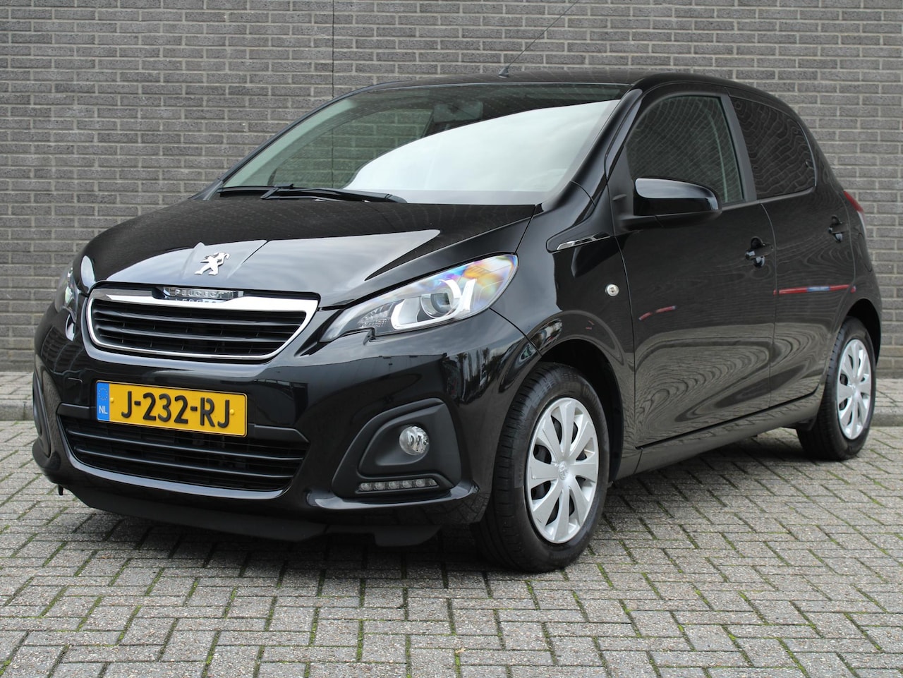 Peugeot 108 - 1.0 e-VTi Active Airco, Elektr. Ramen voor, Bluetooth telefoonvoorbereiding, TomTom Naviga - AutoWereld.nl