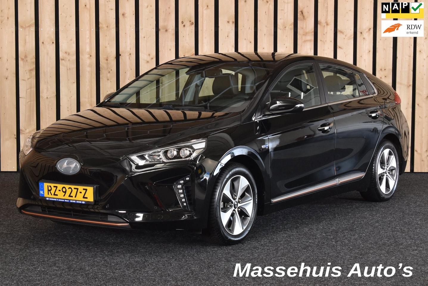 Hyundai IONIQ - Premium EV 101dkm Leer Camera Navi PDC Schuifdak Nwe APK - AutoWereld.nl