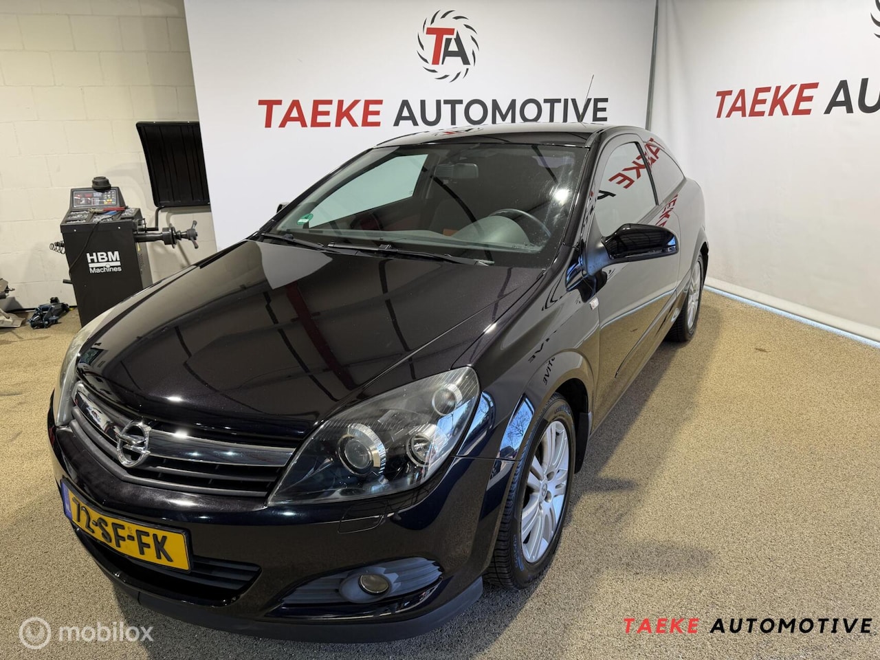Opel Astra GTC - 1.6 Edition Clima/Cruise/1eEIG/NAP - AutoWereld.nl